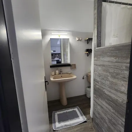 Lucia Aparthotel *