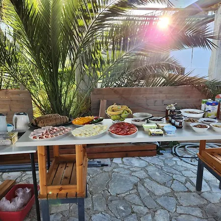 Aparthotel Lucia Agios Georgios Pagon