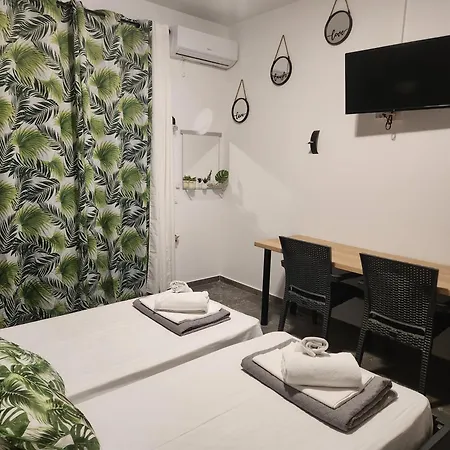 Lucia 公寓式酒店 *